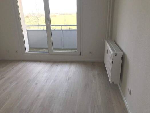 Wohnung zur Miete 320 € 2 Zimmer 50 m² 6 Geschosse frei ab 01.12.2026 Großenhain Großenhain 01558