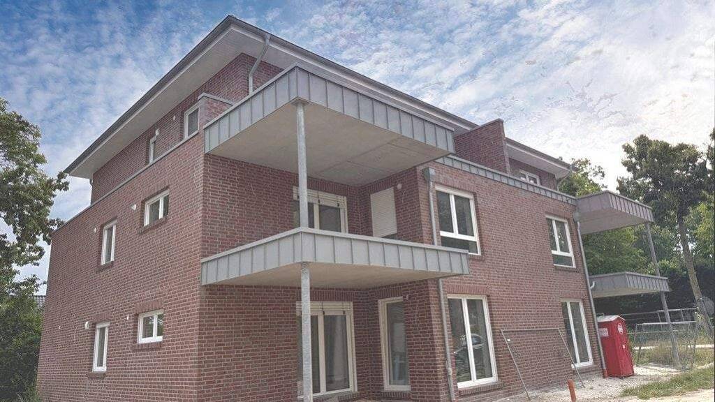 Wohnung zur Miete 990 € 3 Zimmer 101,9 m² frei ab sofort Neuenburg Zetel 26340
