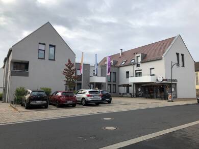 Wohnung zur Miete 865 € 3 Zimmer 73,6 m² 1. Geschoss Hettstadt 97265