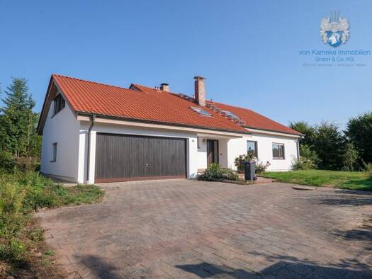 Einfamilienhaus zur Miete 1.790 € 5 Zimmer 224 m² 1.406 m² Grundstück frei ab sofort Röttenbach 91341