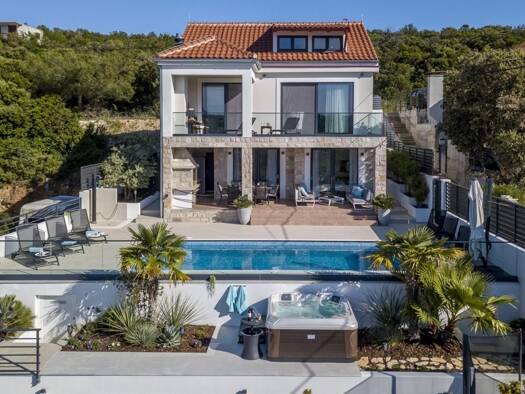 Villa zum Kauf 1.200.000 € 4 Zimmer 150 m² 437 m² Grundstück Stomorska 21432