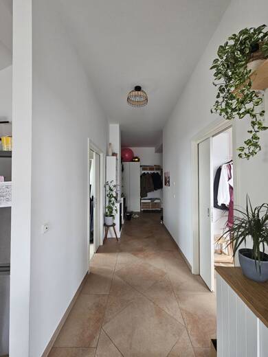 Wohnung zur Miete 1.300 € 2,5 Zimmer 78 m² Geschoss 3/3 Sauerlach Sauerlach 82054