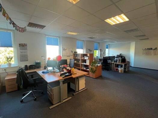 Bürofläche zur Miete 1.937 € 8 Zimmer 298 m² Bürofläche Marbach Erfurt 99092