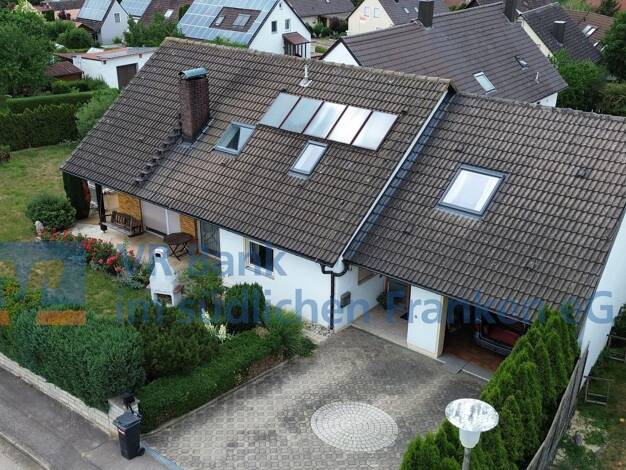 Einfamilienhaus zum Kauf 379.000 € 5 Zimmer 132 m² 851 m² Grundstück Unterschwaningen Unterschwaningen 91743