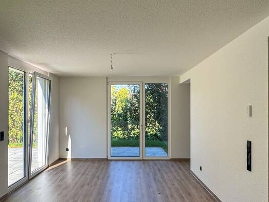 Einfamilienhaus zur Miete - Erstbezug 2.990 € 7,5 Zimmer 250 m² frei ab 01.11.2026 Ellengurt 14 Auggen Auggen 79424
