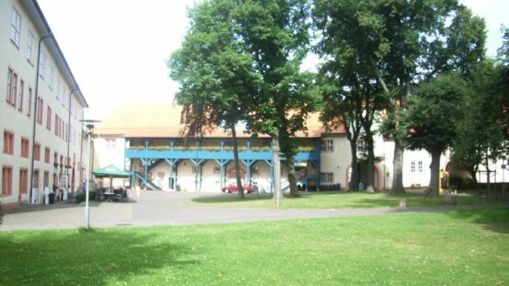 Ladenfläche zur Miete provisionsfrei 239,4 m² Verkaufsfläche Schloß 2 Philippsthal 36269