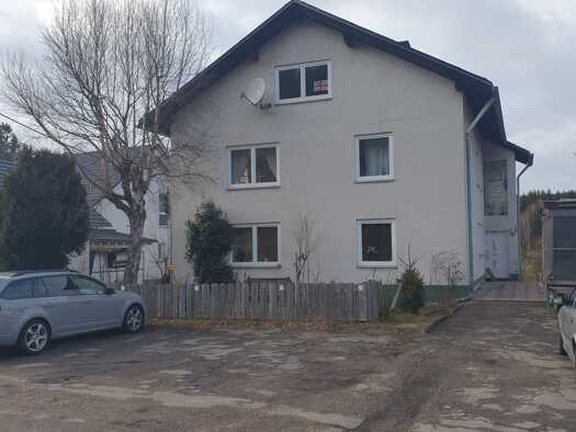 Wohnung zum Kauf 175.000 € 3 Zimmer 66 m² 2. Geschoss Seebachstraße 37 Titisee Titisee-Neustadt 79822