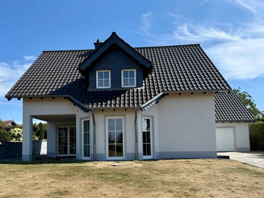 Haus zum Kauf 549.000 € 8 Zimmer 180 m² 1.033 m² Grundstück frei ab sofort Karlshausen 54673