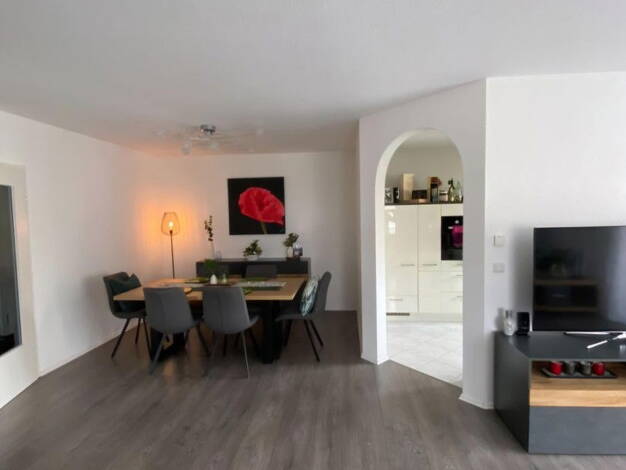 Wohnung zum Kauf provisionsfrei 329.000 € 3 Zimmer 86 m² 1. Geschoss frei ab 31.12.2026 Gundastraße 12 Großostheim Großostheim 63762