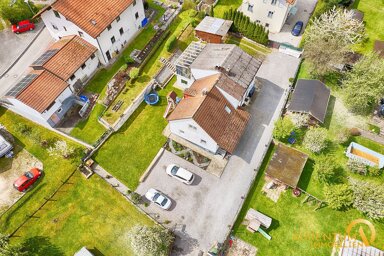 Mehrfamilienhaus zum Kauf 9 Zimmer 200 m² 1.154 m² Grundstück Pattendorf Rottenburg an der Laaber 84056