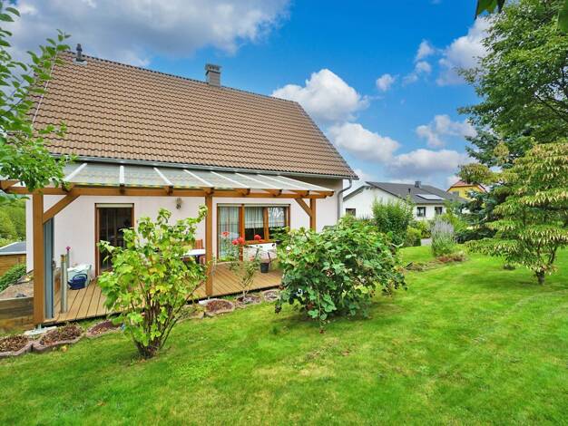 Einfamilienhaus zum Kauf 485.000 € 5 Zimmer 150 m² 634 m² Grundstück frei ab 01.01.2027 Freital Freital 01705
