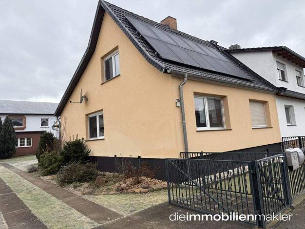 Bauernhaus zum Kauf 275.000 € 8 Zimmer 195 m² 3.078 m² Grundstück frei ab sofort Neu Zauche 15913