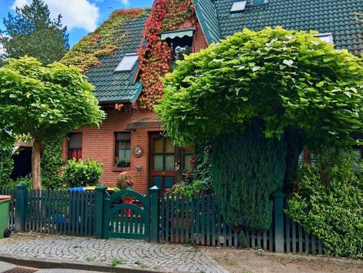 Einfamilienhaus zum Kauf provisionsfrei 999.000 € 5 Zimmer 177 m² 450 m² Grundstück frei ab sofort Eidelstedt Hamburg 22523