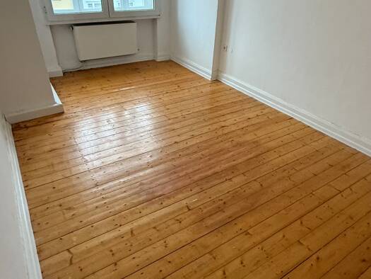 Wohnung zur Miete 825 € 4 Zimmer 95 m² Geschoss 4/5 frei ab 01.10.2026 Nord-Holland Kassel 34127
