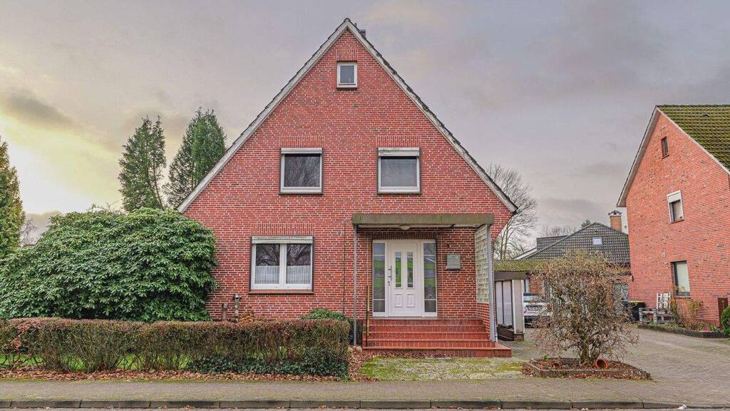 Einfamilienhaus zum Kauf 194.000 € 4 Zimmer 102 m² 599 m² Grundstück Bremervörde 27432