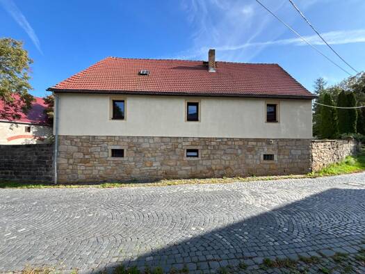Einfamilienhaus zum Kauf als Kapitalanlage geeignet 83.000 € 5 Zimmer 150 m² 400 m² Grundstück Doberzeit Lohmen 01847