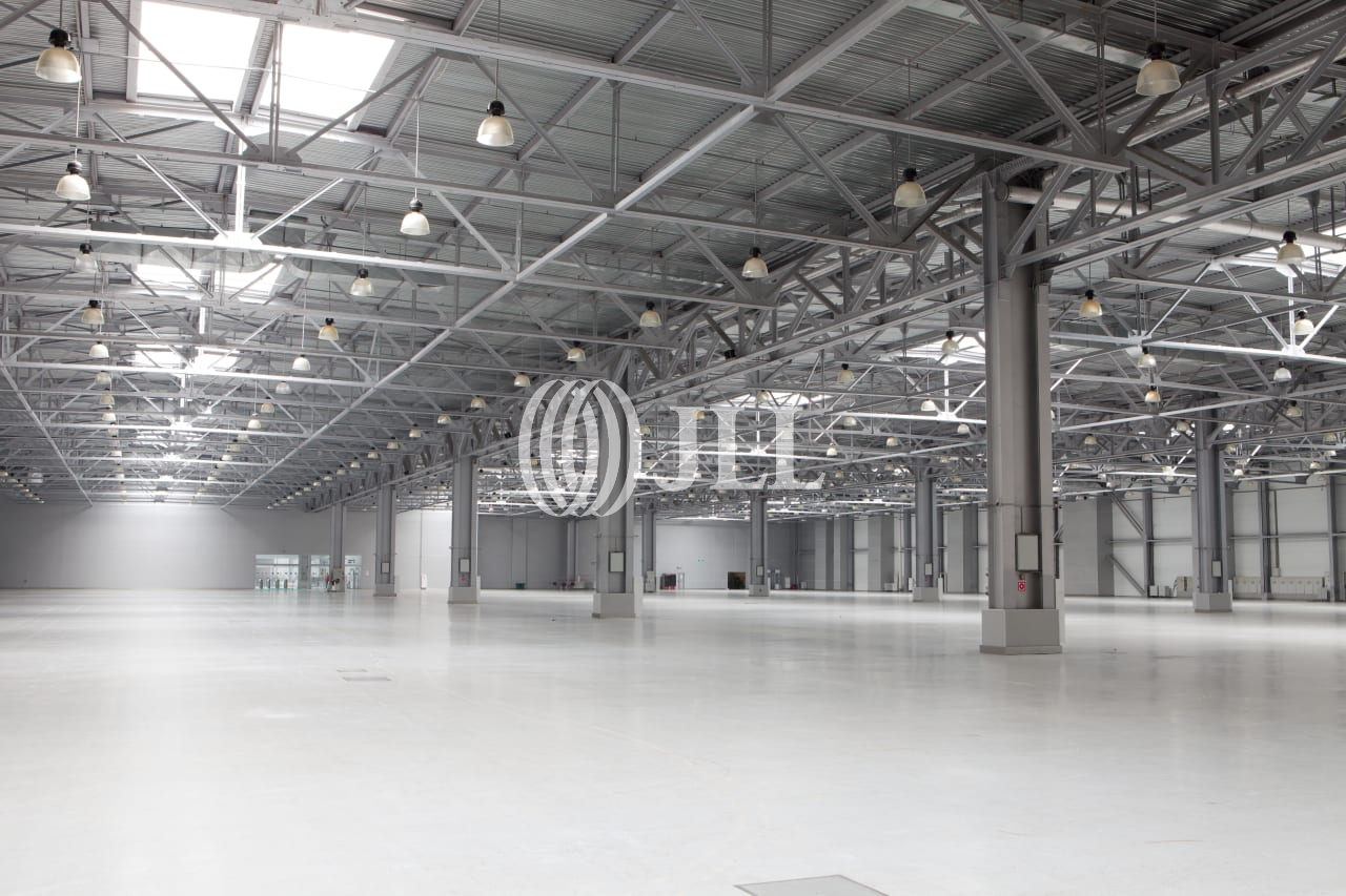 Lagerhalle zur Miete 1.900 m²<br/>Lagerfläche Großröhrsdorf Großröhrsdorf 01900