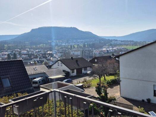 Wohnung zur Miete 1.100 € 4 Zimmer 99 m² Geschoss 1/3 frei ab 01.05.2026 Elsterweg 51 Pfullingen 72793