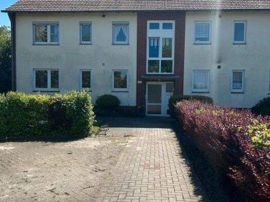 Wohnung zum Kauf 110.000 € 3 Zimmer 65,1 m² 1. Geschoss Brake 26919