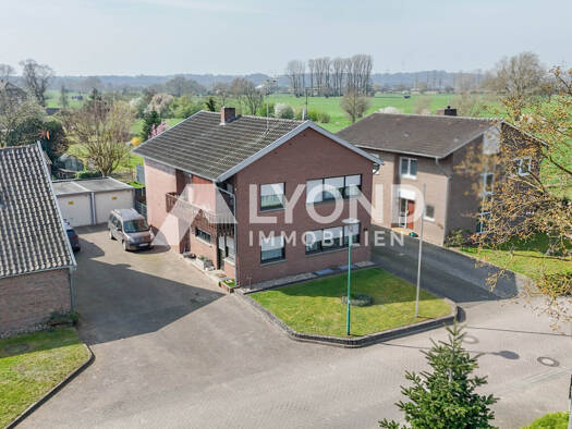 Mehrfamilienhaus zum Kauf 249.000 € 6 Zimmer 149 m² Appeldorn Kalkar / Appeldorn 47546