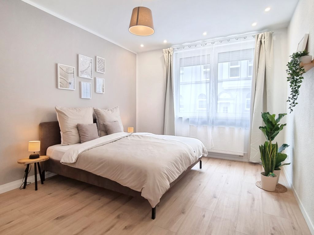 Wohnung zur Miete Wohnen auf Zeit 1.580 € 5 Zimmer 65 m²<br/>Wohnfläche 01.02.2025<br/>Verfügbarkeit Busehofstraße Frohnhausen Essen 45144