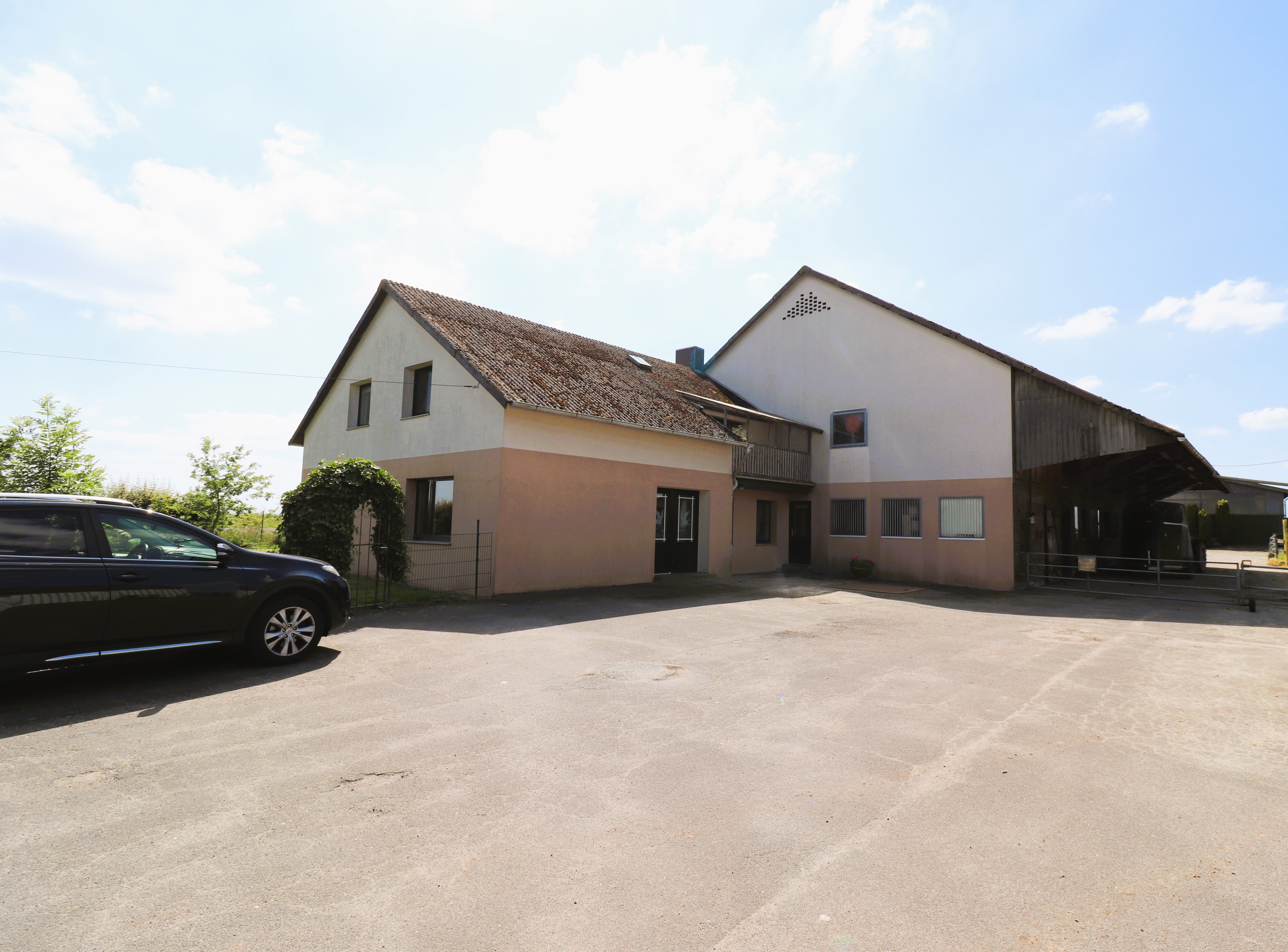 Reiterhof zum Kauf 1.350.000 € 200 m²<br/>Fläche 86.607 m²<br/>Grundstück Seeth Seeth 25878