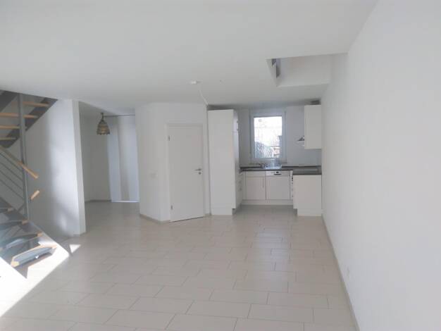 Doppelhaushälfte zur Miete 1.100 € 5 Zimmer 110 m² 100 m² Grundstück Beimerstetten 89179