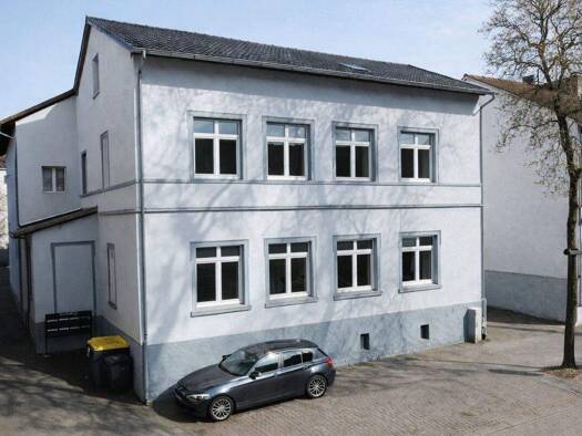Mehrfamilienhaus zum Kauf 759.000 € 20 Zimmer 476 m² 728 m² Grundstück Burbach West 66115