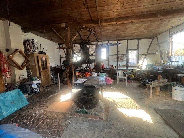 Immobilie in Clingen - Einfamilienhaus mit Garten und Werkstatt zur Individuellen Nutzung - Bild 1