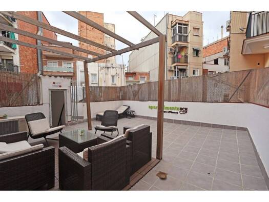 Wohnung zum Kauf 255.000 € 2 Zimmer 62 m² Barcelona 08016