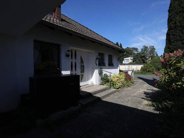 Einfamilienhaus zum Kauf provisionsfrei 380.000 € 6 Zimmer 159 m² 915 m² Grundstück Elsternstieg 3 Ramlingen-Ehlershausen Burgdorf 31303