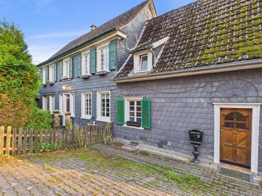 Einfamilienhaus zum Kauf 399.000 € 13 Zimmer 188,3 m² 6.285 m² Grundstück Cronenberg Wuppertal 42349