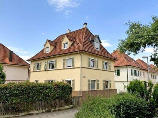 Haus zum Kauf 565.000 € 8 Zimmer 210 m² 326 m² Grundstück Bietigheim Bietigheim-Bissingen 74321