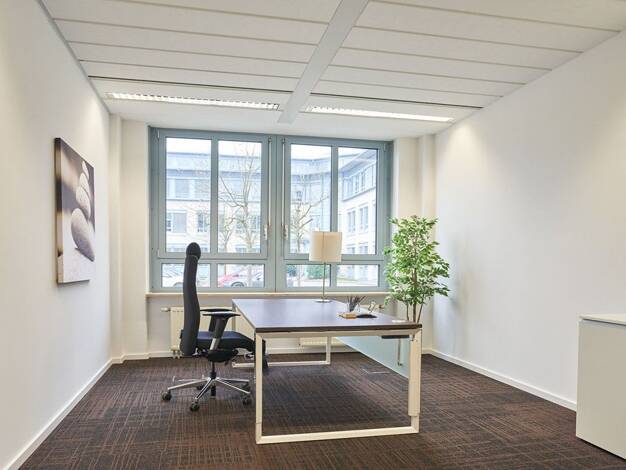 Bürofläche zur Miete 560 € 17,5 m² Bürofläche Hans-Riedl-Str. 19 Feldkirchen 85622