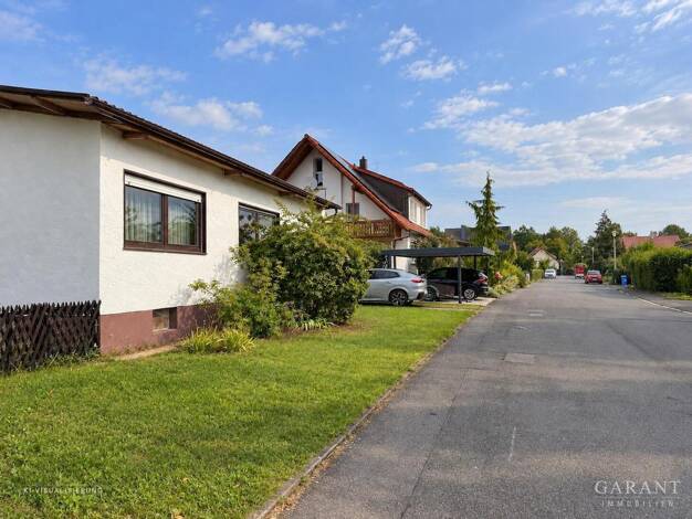 Einfamilienhaus zum Kauf 490.000 € 4 Zimmer 90 m² 796 m² Grundstück Schallershof Erlangen 91056