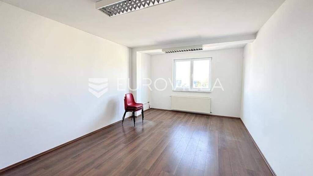 Büro zur Miete 265 € Josine Vinkovci