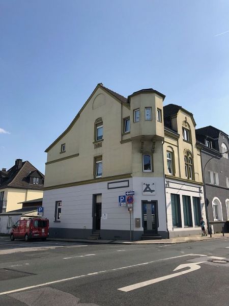 Haus zum Kauf 366.000 € 7 Zimmer 193 m²<br/>Wohnfläche 256 m²<br/>Grundstück Velbert-Mitte Velbert 42551