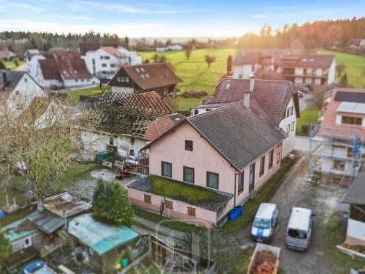 Mehrfamilienhaus zum Kauf 349.000 € 11 Zimmer 296,5 m² 552 m² Grundstück Monakam Bad Liebenzell 75378