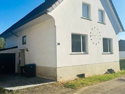 Einfamilienhaus zum Kauf 175.000 € 7 Zimmer 150 m² 520 m² Grundstück frei ab sofort Quierschied 66287