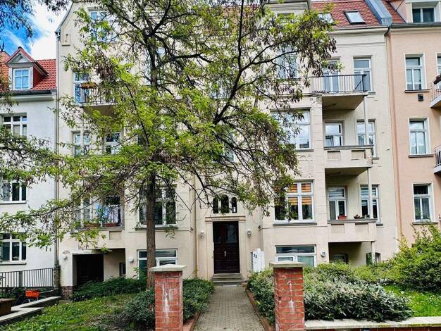 Studio zur Miete 369 € 1 Zimmer 45 m² 4. Geschoss frei ab 01.05.2026 Geseniusstraße 33 Innenstadt Halle (Saale) 06110
