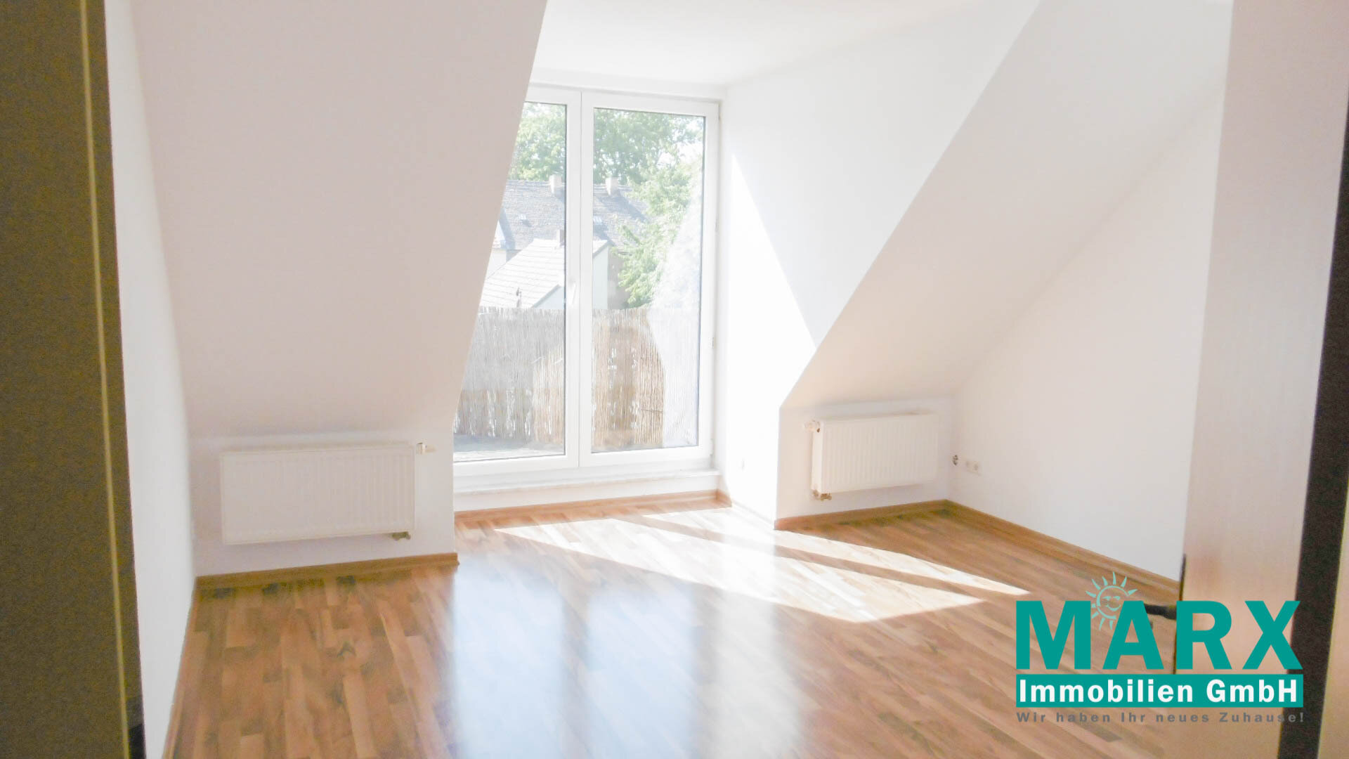 Wohnung zur Miete 395 € 3 Zimmer 68 m²<br/>Wohnfläche 2.<br/>Geschoss ab sofort<br/>Verfügbarkeit MIttelstraße 10 Reichenbach Reichenbach 02894