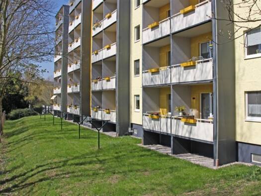 Wohnung zur Miete 414 € 3 Zimmer 69 m² 1. Geschoss frei ab 01.12.2026 Steinbeckstraße 31 c Stublach Gera 07552