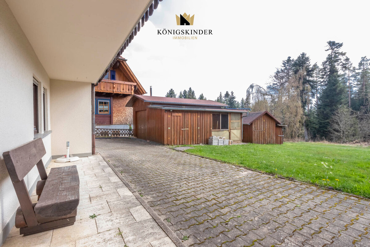 Wohnung zum Kauf provisionsfrei 175.000 € 4 Zimmer 115 m²<br/>Wohnfläche Aichelberg Bad Wildbad-Aichelberg 75323