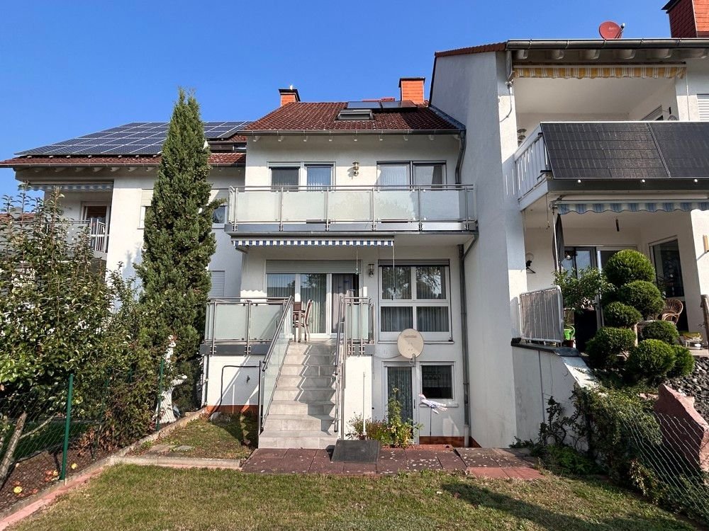 Reihenmittelhaus zum Kauf 465.000 € 6 Zimmer 166 m²<br/>Wohnfläche 191 m²<br/>Grundstück ab sofort<br/>Verfügbarkeit Niedernberg 63843