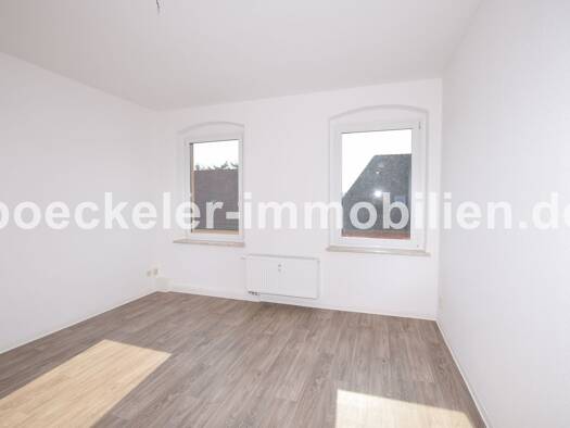 Wohnung zur Miete 360 € 3 Zimmer 61,5 m² 1. Geschoss frei ab sofort Weißenfels Weißenfels 06667