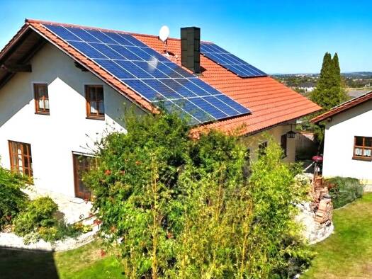 Einfamilienhaus zum Kauf 269.000 € 6 Zimmer 98 m² 825 m² Grundstück Haidhof Maxhütte-Haidhof 93142