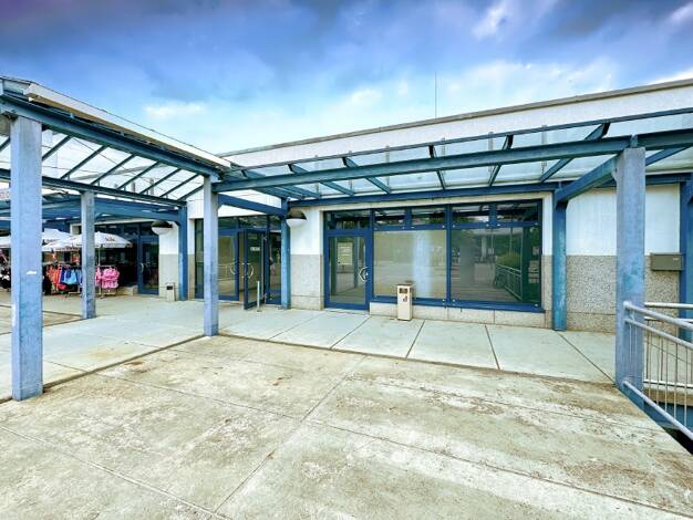 Laden zur Miete provisionsfrei 227 m² Verkaufsfläche Gorbitz-Nord/Neu-Omsewitz Ortsamtsbereich Cotta 01169