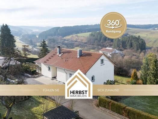 Einfamilienhaus zum Kauf 350.000 € 6,5 Zimmer 166 m² 778 m² Grundstück frei ab sofort Niedereschach 78078