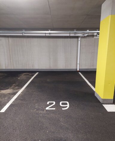 Tiefgaragenstellplatz zur Miete 60 € Eggelsberg 5142