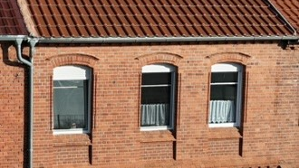 Reihenmittelhaus zum Kauf 157.000 € 4,5 Zimmer 112 m² 409 m² Grundstück frei ab 01.03.2026 Tangermünde 39590